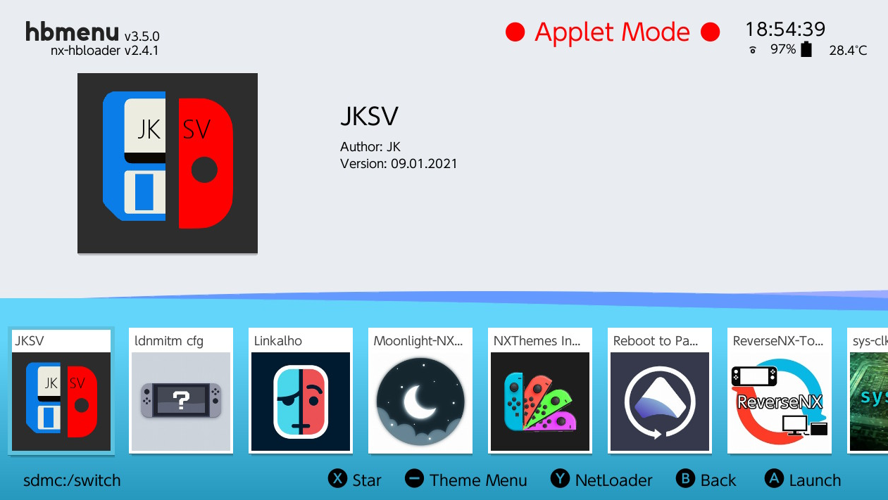 JKSV软件主界面显示游戏用户和存档列表